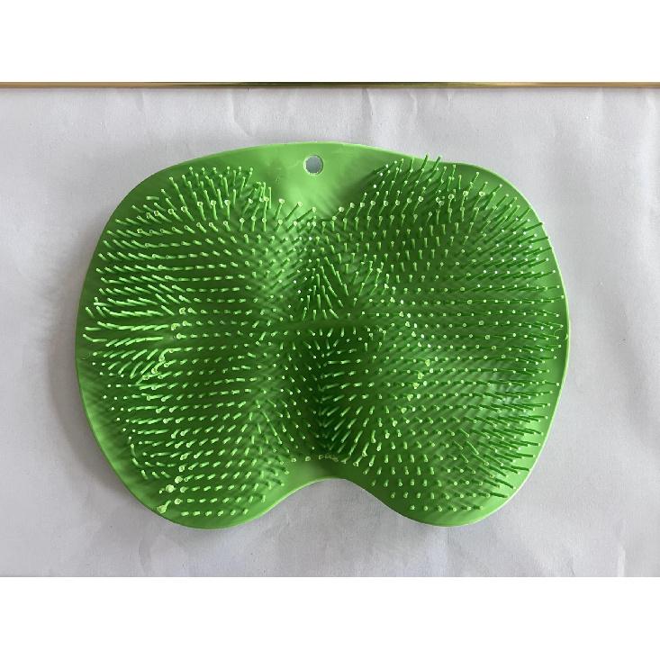 Multifunctional Non-Slip Bath Mat with Foot & Back Scrubbing, Dead Skin Removal, and Large Suction CupsMakeup