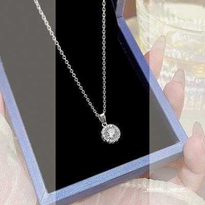 Super Flash Full Diamond Necklace Does Not Fade Online Celebrity Joker Design Pendant Simple Hot Accessories Clavicle Chain Neck Chain Female.