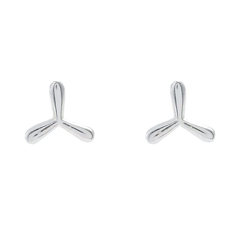 Boucles d'oreilles clous triangulaires Femme Version coréenne Simple Mode Ins Vent froid Boucles d'oreilles géométriques Trous d'oreilles