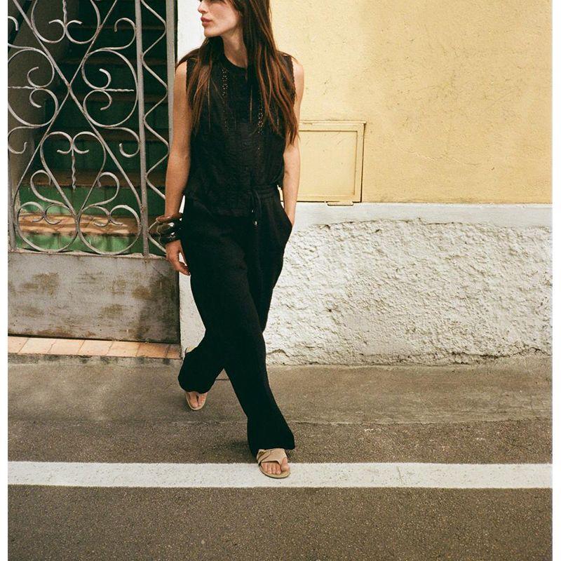 Summer New Product Women's Clothes Round Neck Cut Out Embroider Vertical Lace Romantic Style Sleeveless Tops 4387039