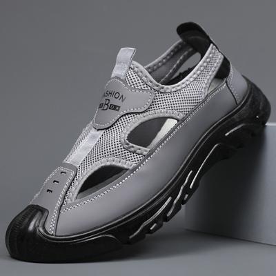 Summer New Breathable Men's Baotou Sandals with Hollow Mesh Outdoor Sports and Leisure Beach Men's Shoes