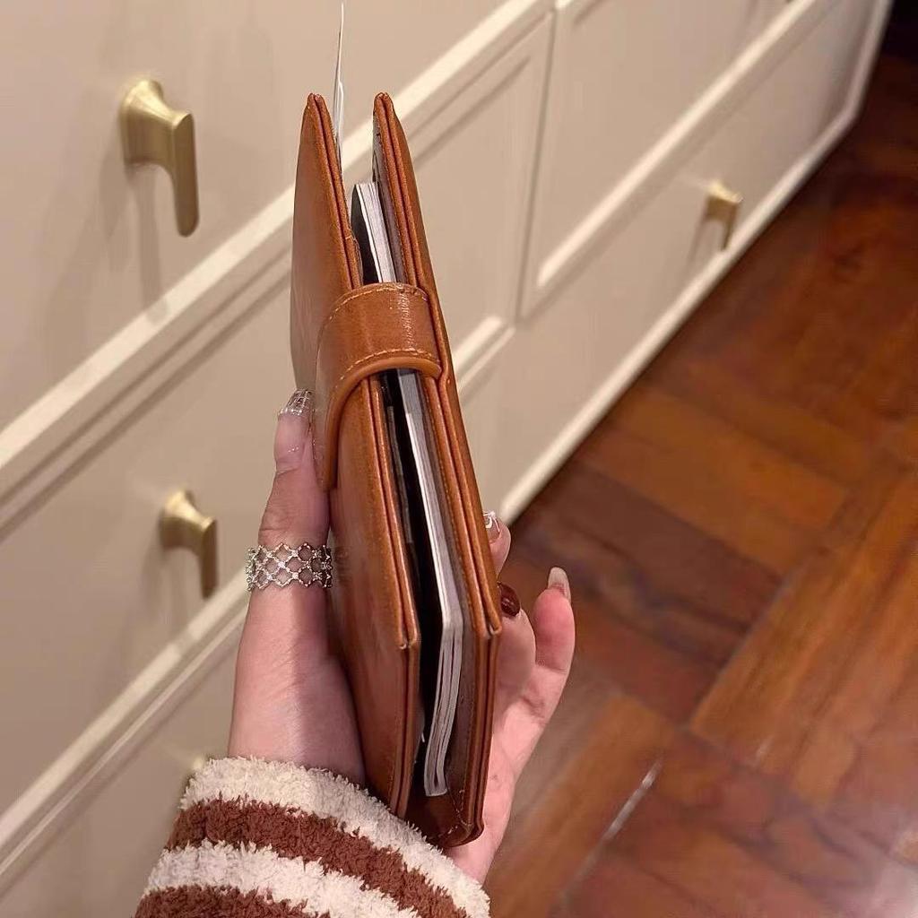 Retro Multifunctional Passport Wallet: All-in-One Holder, Money Clip, and Passport Protector