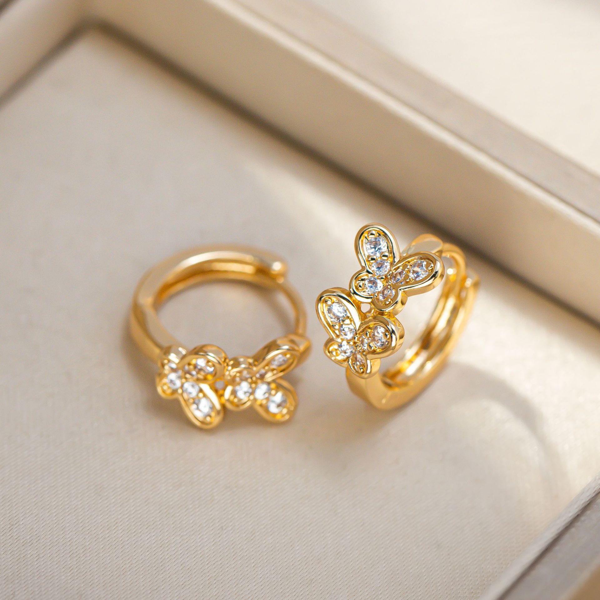 Elegant Pearl Bow Dangle Earrings - Sweet, Luxurious, Fashionable Design