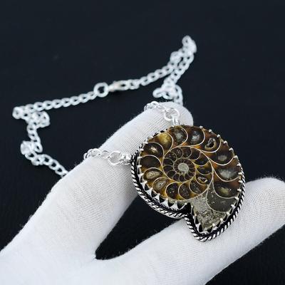 Collana in argento sterling 925 fatta a mano con pietra preziosa di ammonite naturale, collana in argento con pietra preziosa, gioielli con pietra preziosa di ammonite per donna, come regalo