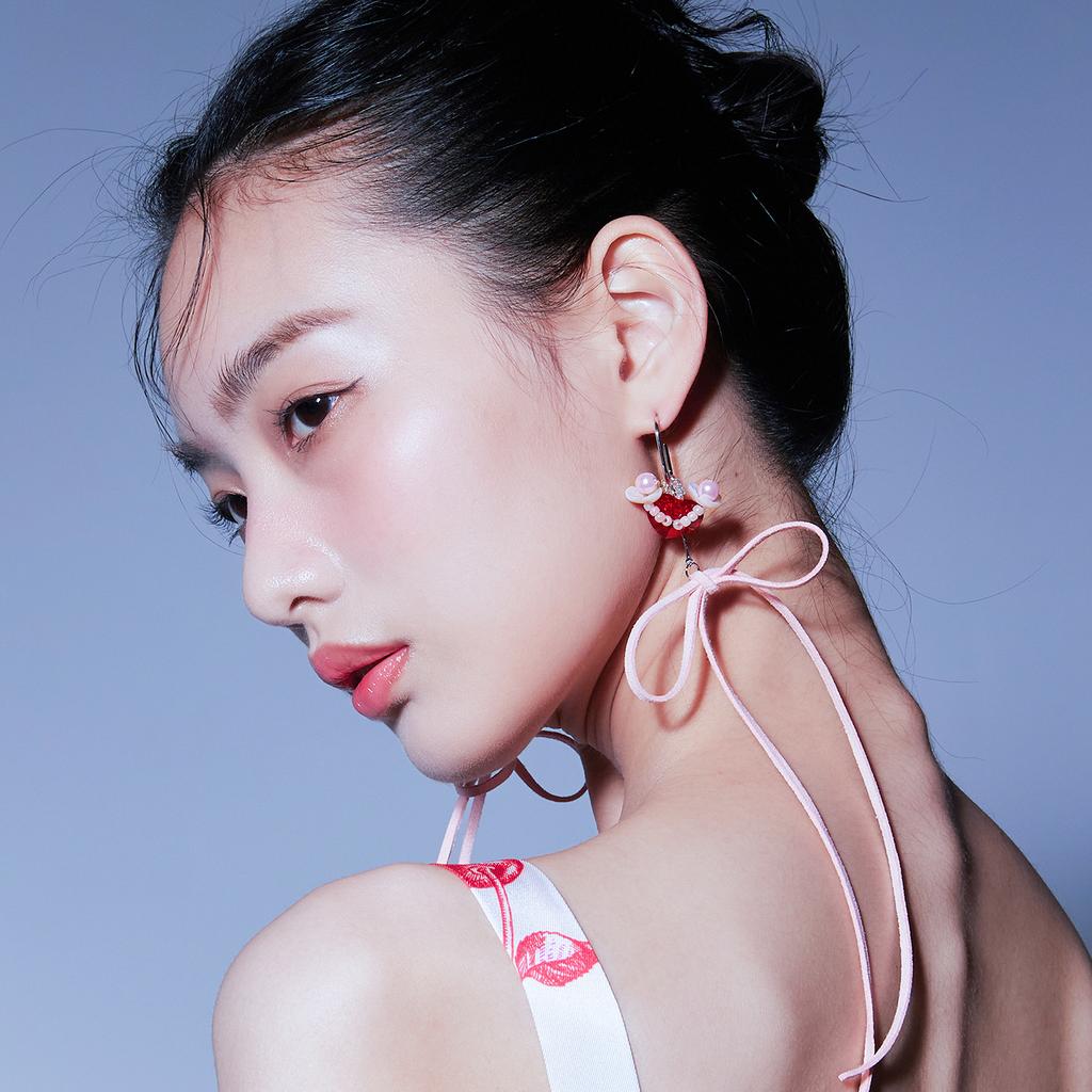 Lovuee Bloom Angel Heart Earrings