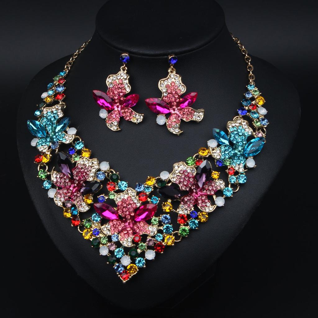 2026 Luxury European and American Color Flower Artificial Crystal Necklace Earrings Set Women's Dinner Dress Party Accessories