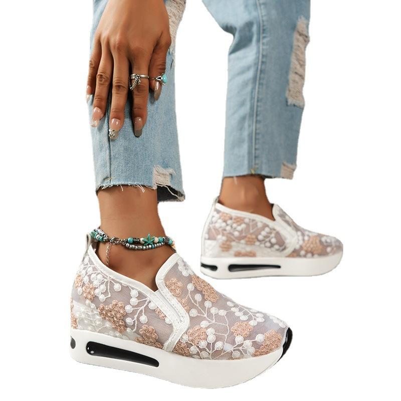 Women's Plus Size Thick Soled Sports Single Shoes Casual Mesh Sponge Cake Heel Sneaker Shoes 35-42