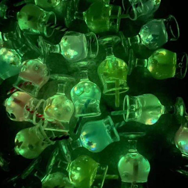 2 Stück Mini-Trinkbecher Modell Rollenspiel Mini-Lebensmittel Puppenzubehör Puppenhaus