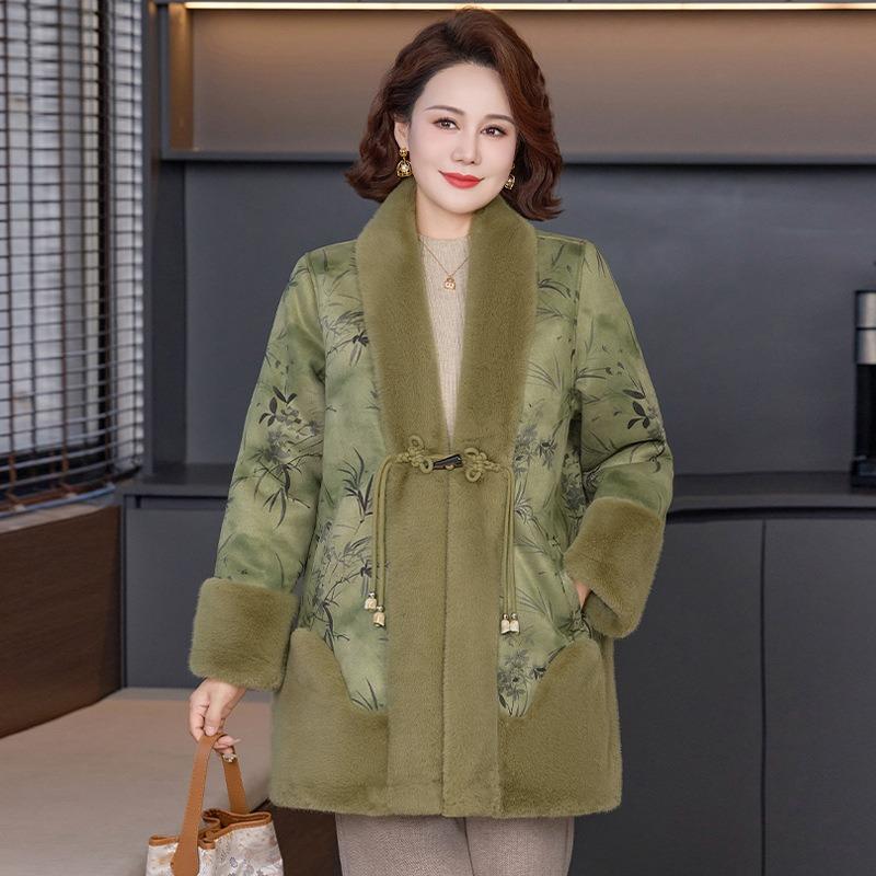 

Среднее материнское зимнее норковое бархатное благородное пальто для женщин среднего и пожилого возраста, утолщенное пальто с интегрированным мехом 4XL [recommended 150-80kg] зелёный