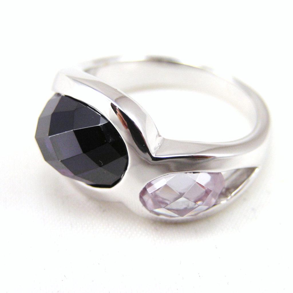 

Серебряное кольцо с аметистом Angela