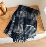 Retro plaid Japanese and Korean atmosphere plaid scarf women's plaid series contrasting color warm shawl student scarf