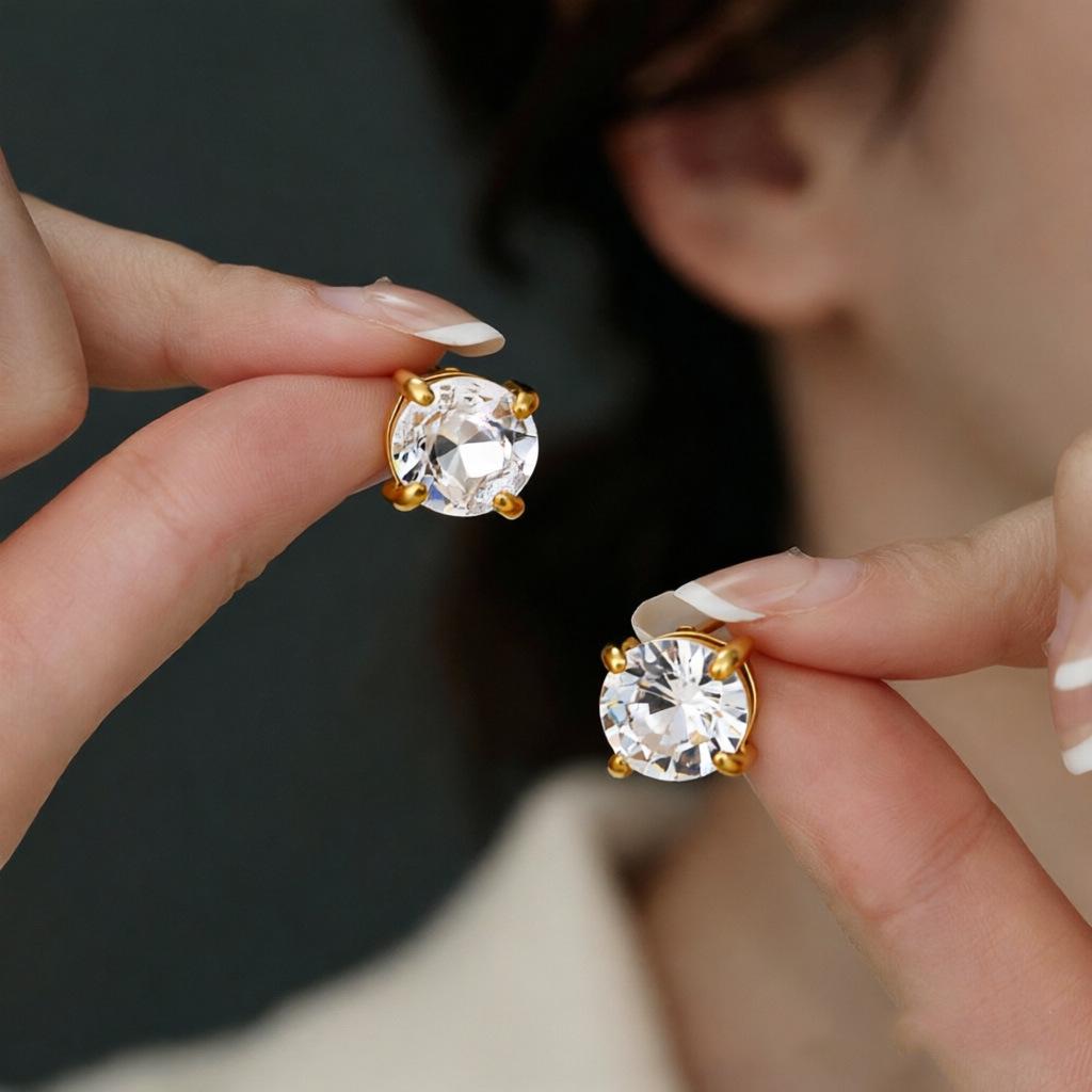 Elegant European Geometric Diamond Stud Earrings for Women - Niche High-End Shell Design