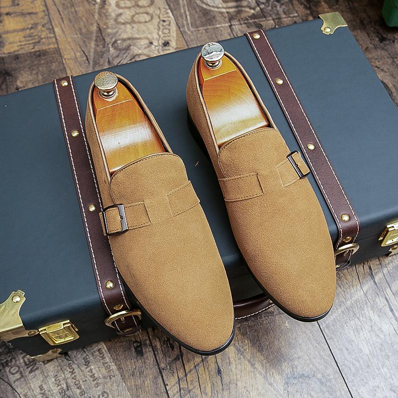 Fashion Men Retro Loafers European American Casual Comfortable Elegant Small Leather Shoes Business Office Shoes Sizes 38-47 Men Shoes