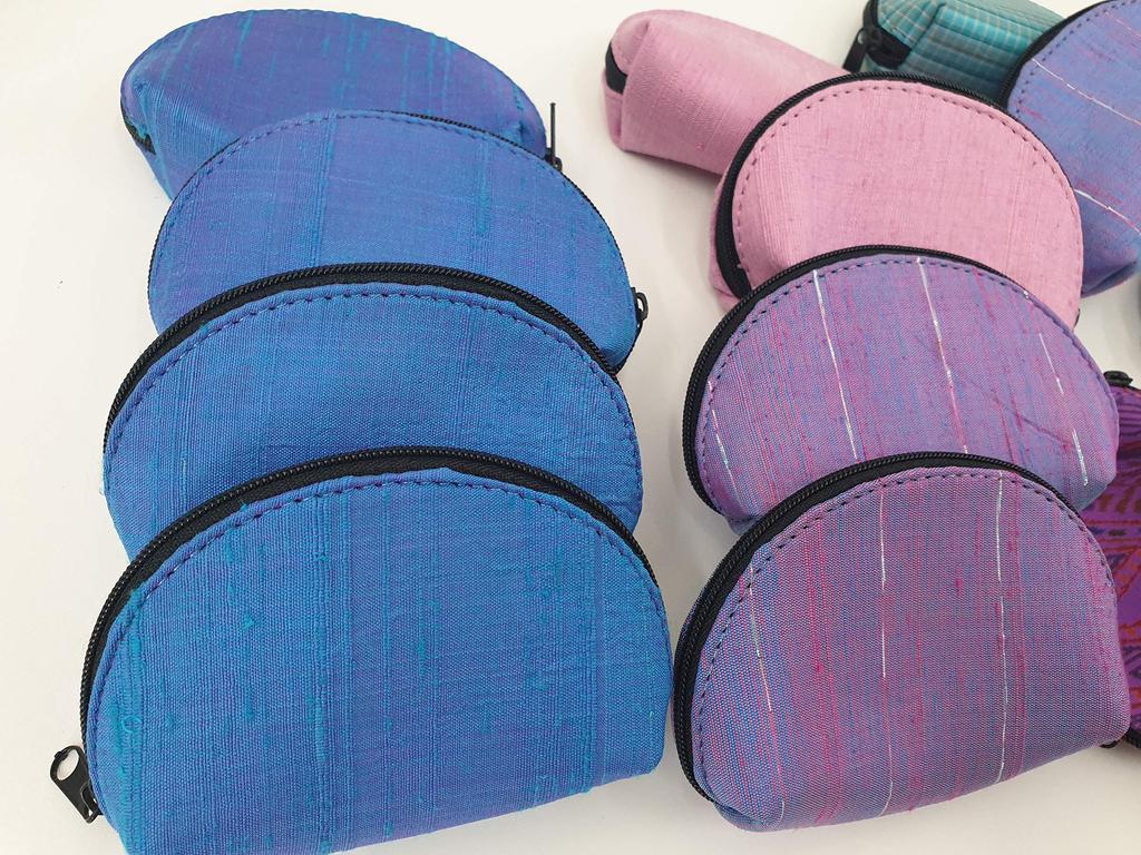 in perfect Silk Coin Purse, Small Item Case, Jewelry Pouch, Women's Wallet (Violet)
