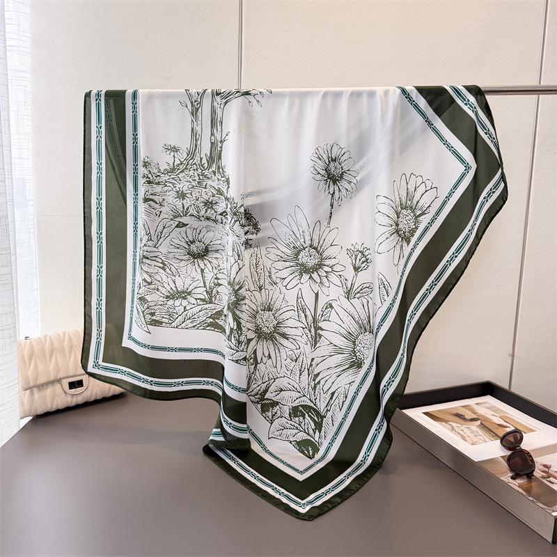 New Daisy Satin Simulation Silk Large Square Scarf Silk Scarf Printing Travel Shawl Scarf Sunscreen Headscarf Ladies Scarf