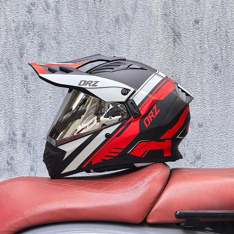 Unisex Motorcycle Rally Helmet with Single Visor for Road and Off-Road Long Distance Travel