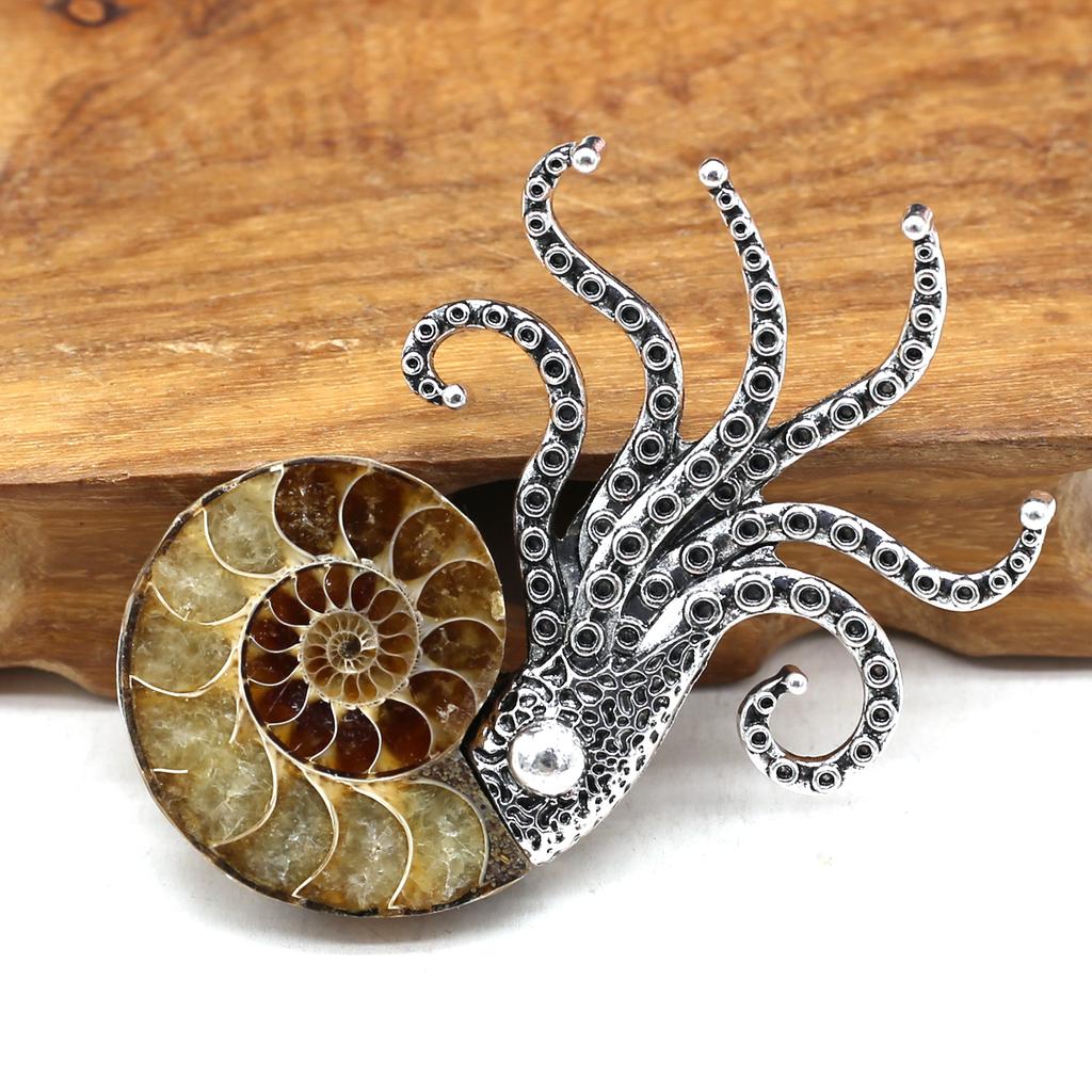 Prívesný náhrdelník z prírodného koralového jadeitu Šperky Náhrdelníky v tvare chobotnice Trendy Elegantné nápady na darčeky Šperky