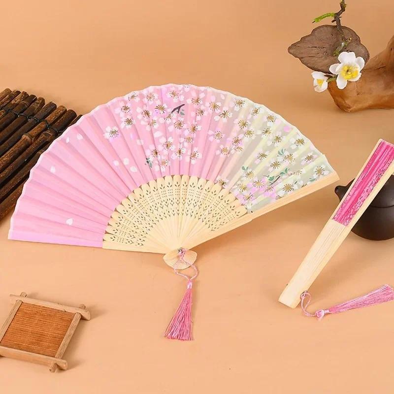 1Pc Folding Fan Bamboo Ancient Fan Handmade Chinese Traditional Decorative Craft Fan for Home Decor