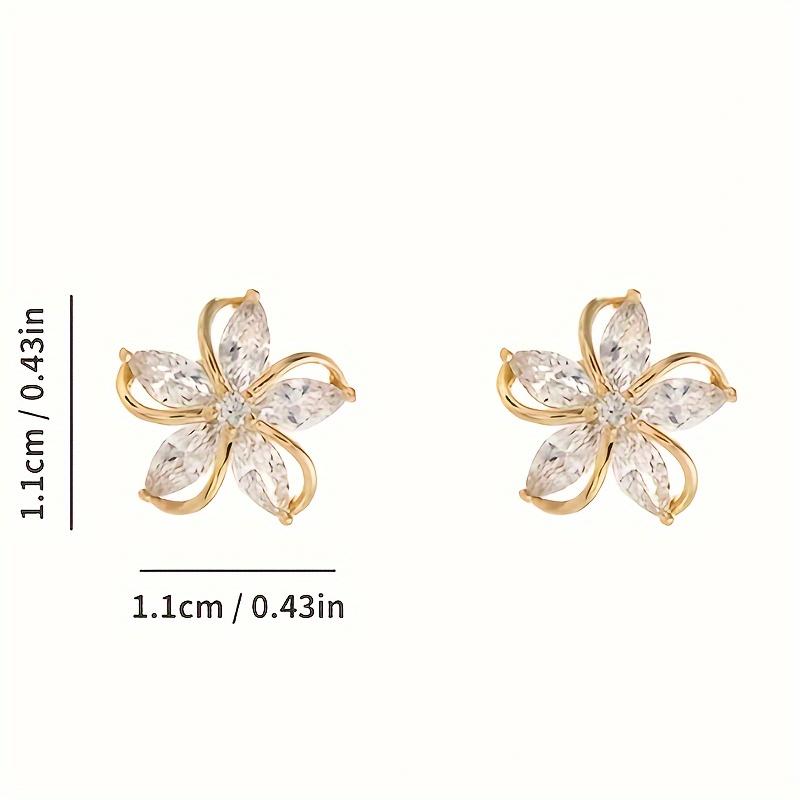 Vintage Five-Petal Flower Earrings - Sparkling Rhinestone Studs, Elegant Floral Jewelry for Women, Perfect Gift for Her & Friends