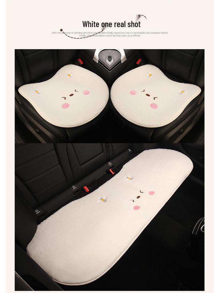 Blumenbär Winter Plüsch Autositzkissen für Leapmotor T03/B01/B10/C10 - Cartoon Niedliches Mädchen Design