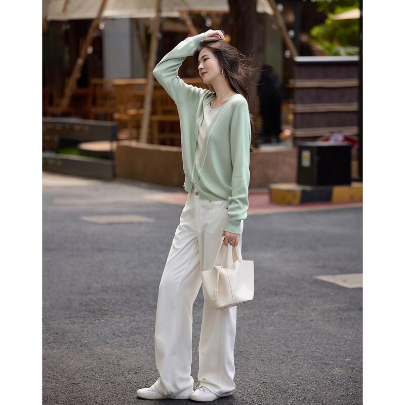 Demana Soft Light Star Yarn Merino Wool Silk Blend Deep V-neck Knit Sweater