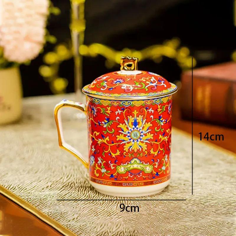 Emaljröd Keramisk Middagsservis Tallrikar och Fat Kinesiska Vintage Tallrikar och Skålar Hushålls Porslin Matsal Serveringsbricka