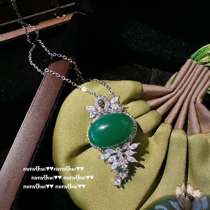 Chalcedony Gourd Gemstone Necklace, Planting Water Yingying, Plated With 18K Gold, Safety Lock Chalcedony Zircon Necklace.