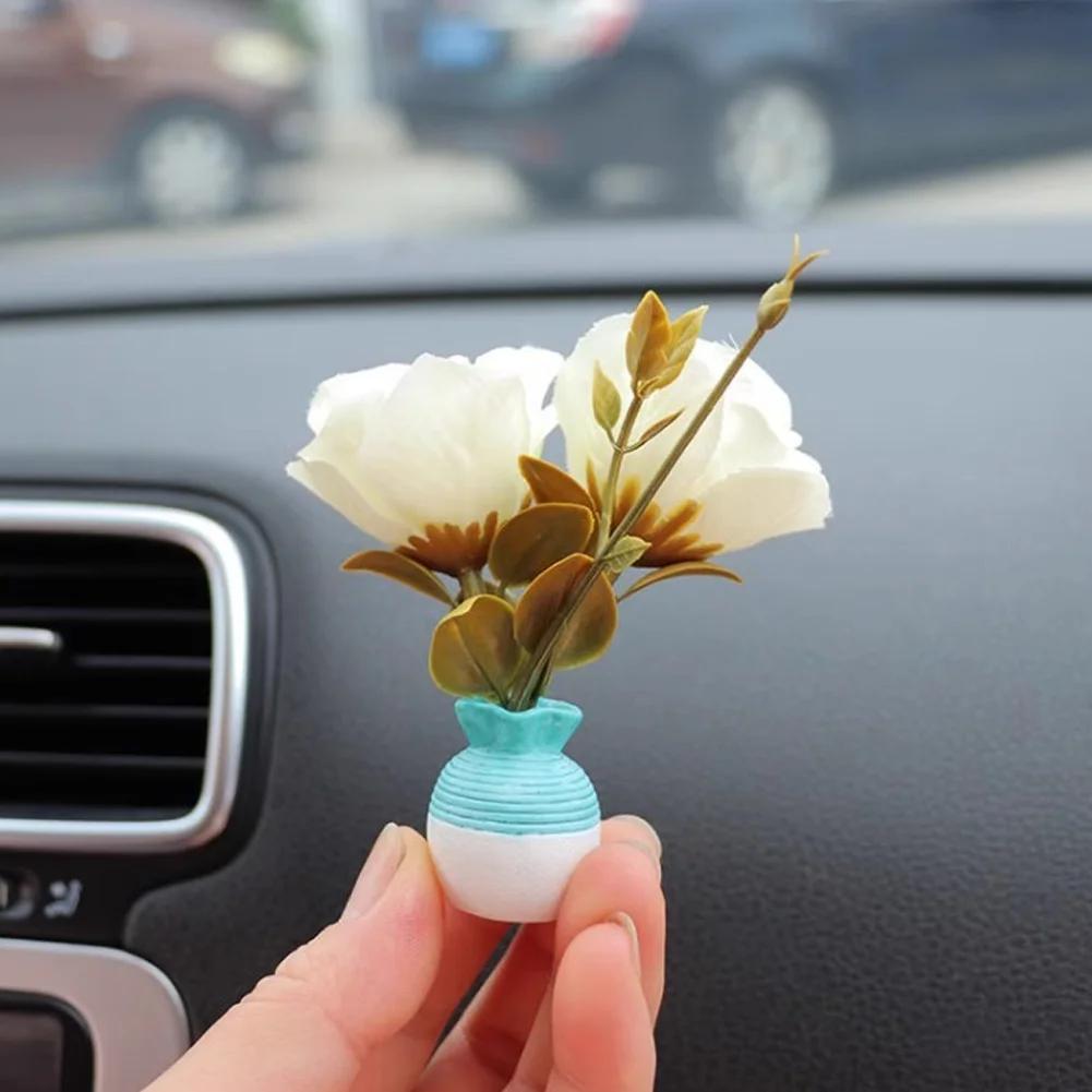 Mini Flowers Car Dashboard Decorations Accessories for Rear View Mirror Hydrangea Flower Vases Car Interior Ornaments for Women