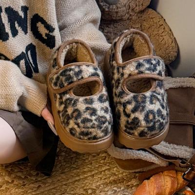 Sapatos de mulher – Pantufas para mulheres