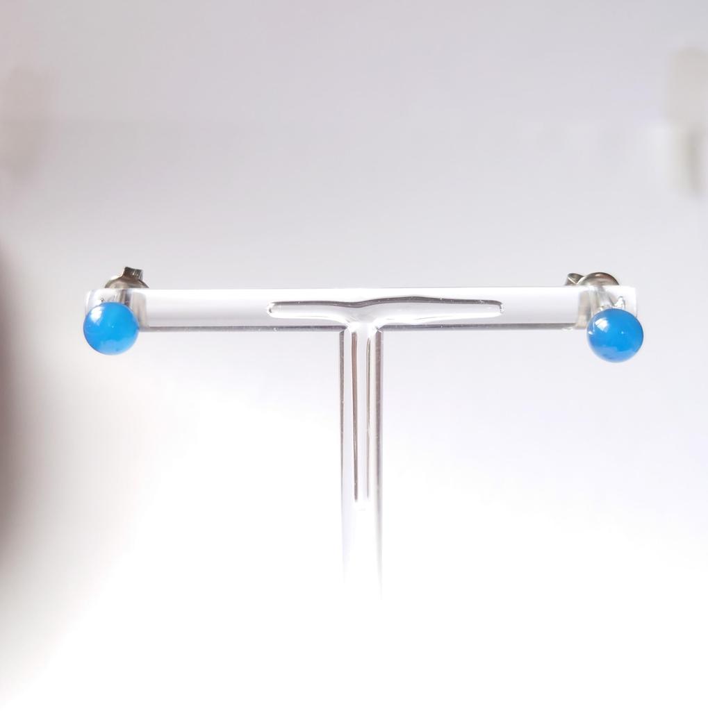 [Kobe Hokodo] Blue Agate 6mm Titanium Earrings
