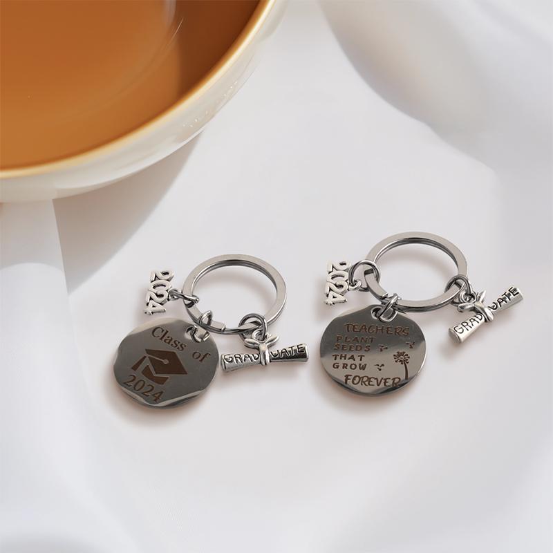 2024 Graduation Doctoral Cap Stainless Steel Engraved Keychain Rings Key Holder Inspirational Language Creative Gift Accessories