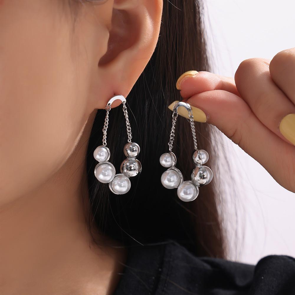 French Retro Pearl Stud Earrings, Advanced Temperament Design, Stainless Steel Plated 18k Gold Simple Earrings, Spot Women