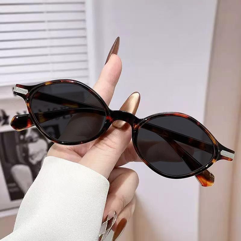 Retro Classic Oval Frame Myopia Sunglasses Unisex Outdoor Sports UV-resistant Sunshade Nearsighted Sunglasses for Women To-4.0