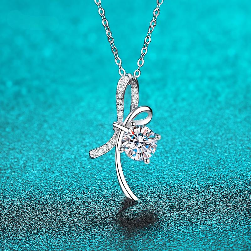 D color Plated White Gold 1ct Moissanite Pendant for Women D Color Bow-knot Sparkling 100% S925 Sterling Silver Jewelry
