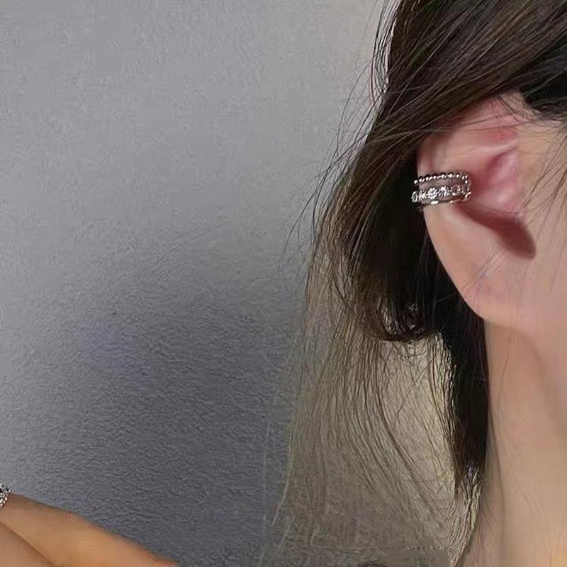 Fashion Pearl Twist Chain Tassel Clip Earrings for Women Unisex Minimalist Fake Piercing Earbone Ear Cuff Jewelry Gifts