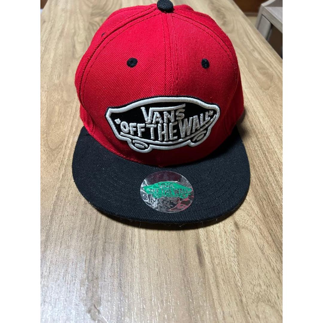 Used VANS red cap