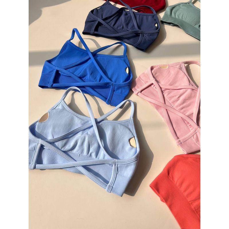 Cross-Back Beauty Back Sports Bra with Shockproof Support for Fitness, Yoga, and Training for Women