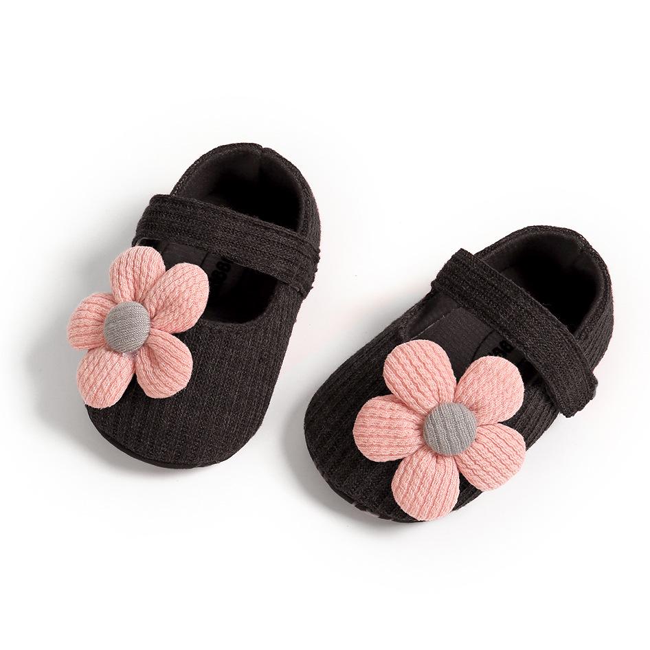 Soft Wool Princess Baby Girl Shoes with Small Flower, Ideal for 0-1 Year Olds
