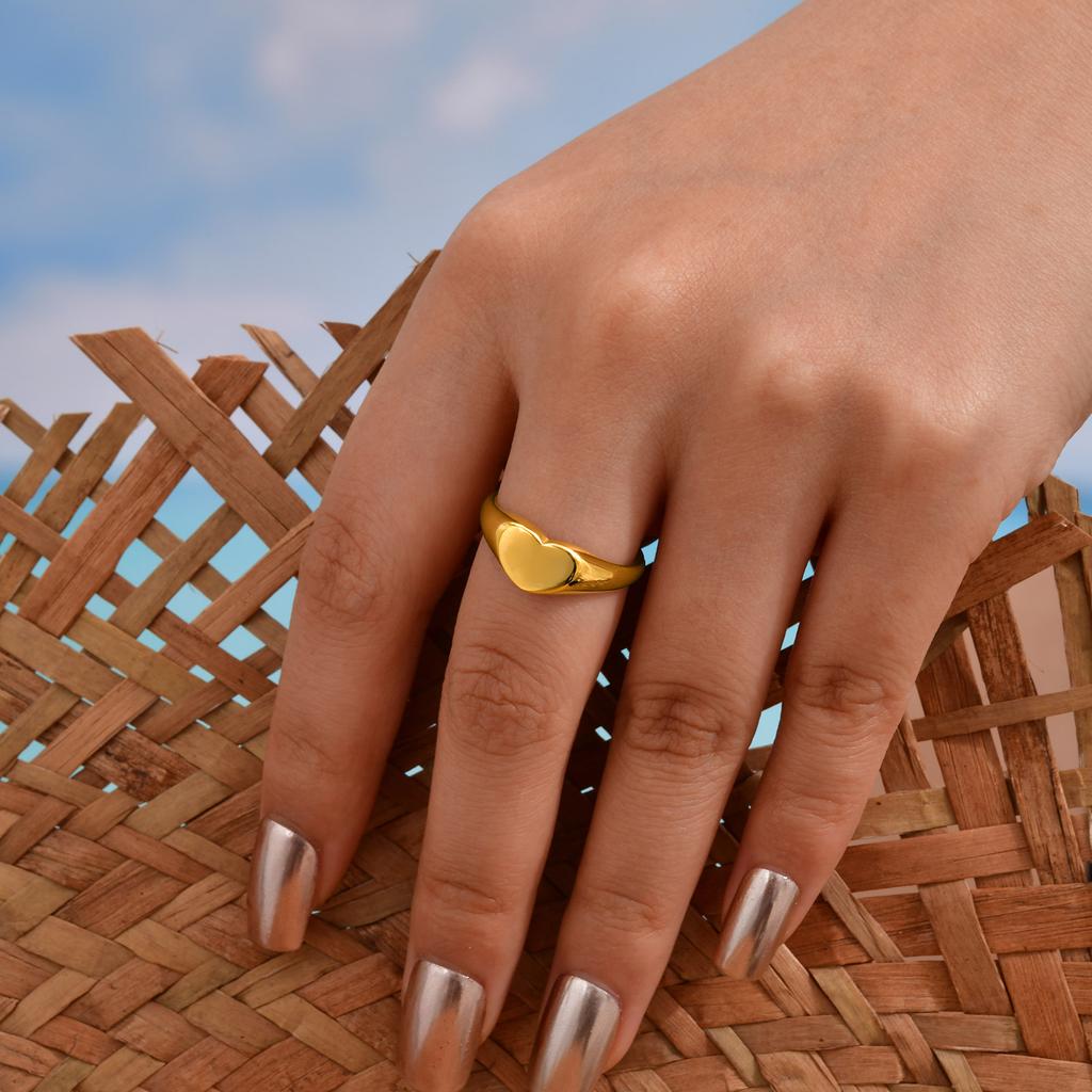 Chunky Matte/Gloss Heart-shaped Seal Ring for Women,Gold Color Stainless Steel Stamp Rings,Minimalist Jewelry Gifts