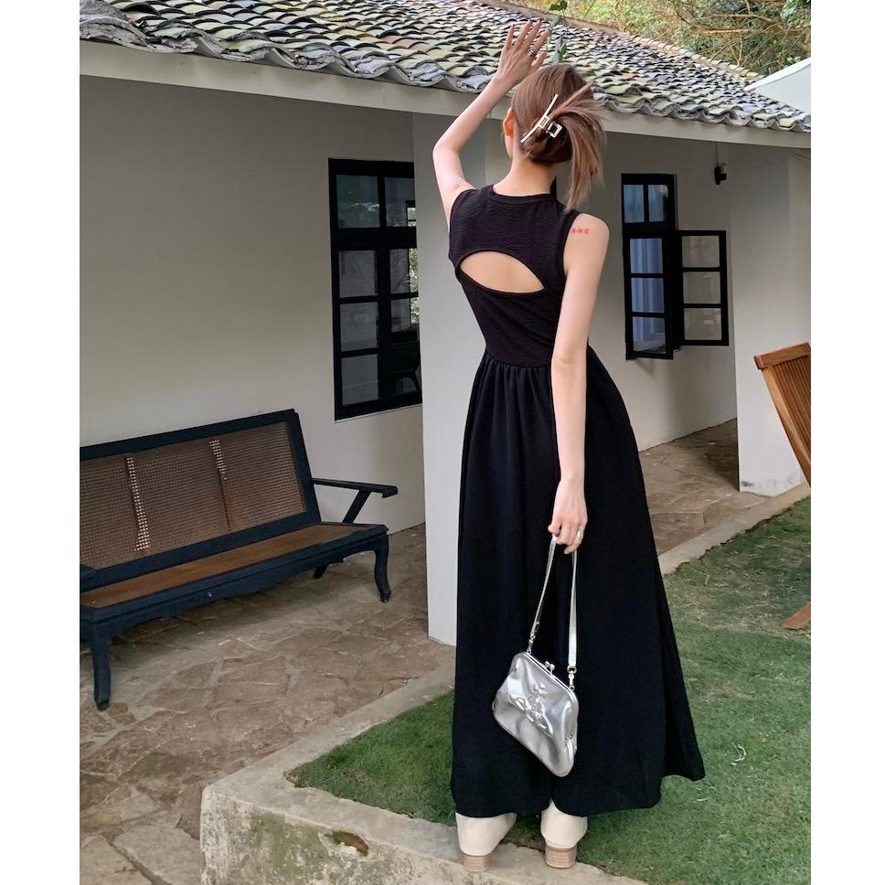 Official picture French retro high-end chic waist long dress temperament sleeveless design back hollow dress women
