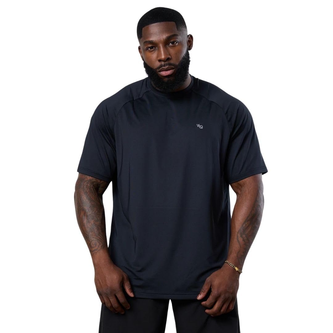 

Vanquish Fitness ESSENTIAL PERFORMANCE OVERSIZED T-SHIRT Men s Oversized T-Shirt for Strength Training (Black/Size Large) [Parallel Import]