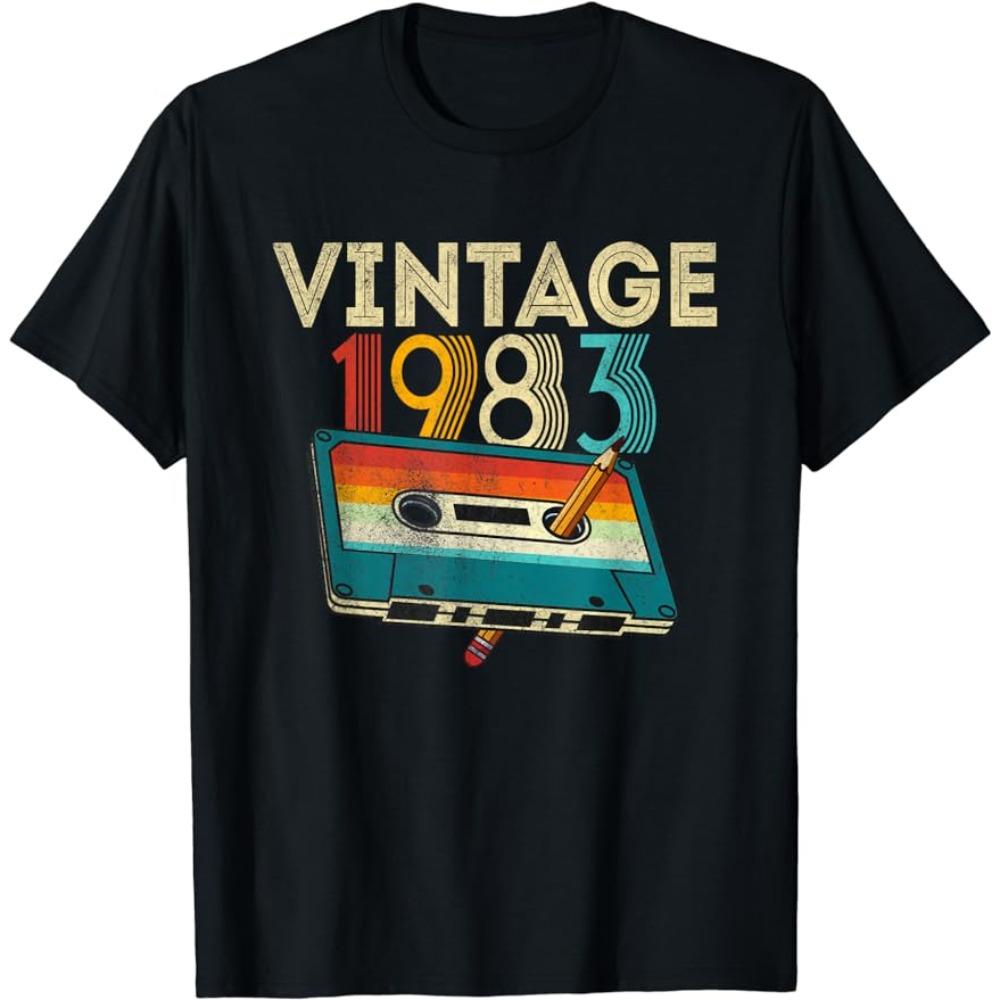 

Men s 40st Birthday T-Shirt: Born 1983 Retro Streetwear Style Vintage Retro for Men s Graphic T-Shirts Birthday Gifts TShirt ... S
