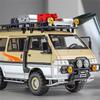 ydcp10 1:24 Mitsubishi Delica MPV Alloy Car Model Diecast Metal Classic Commercial Vehicles Car Model Sound and Light Children Toy Gift