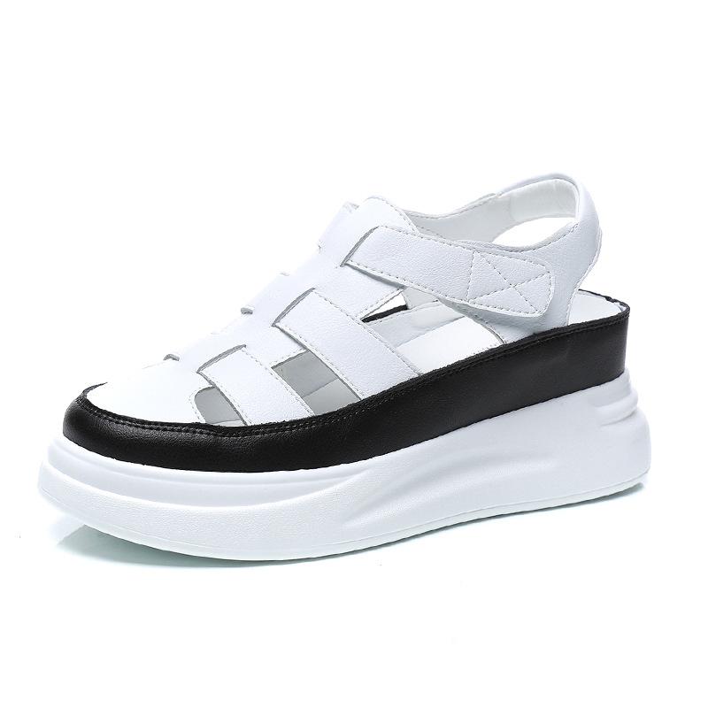 2025 summer new hollow sandals women's Korean version of popular hole shoes leather thick-soled versatile casual shoes women