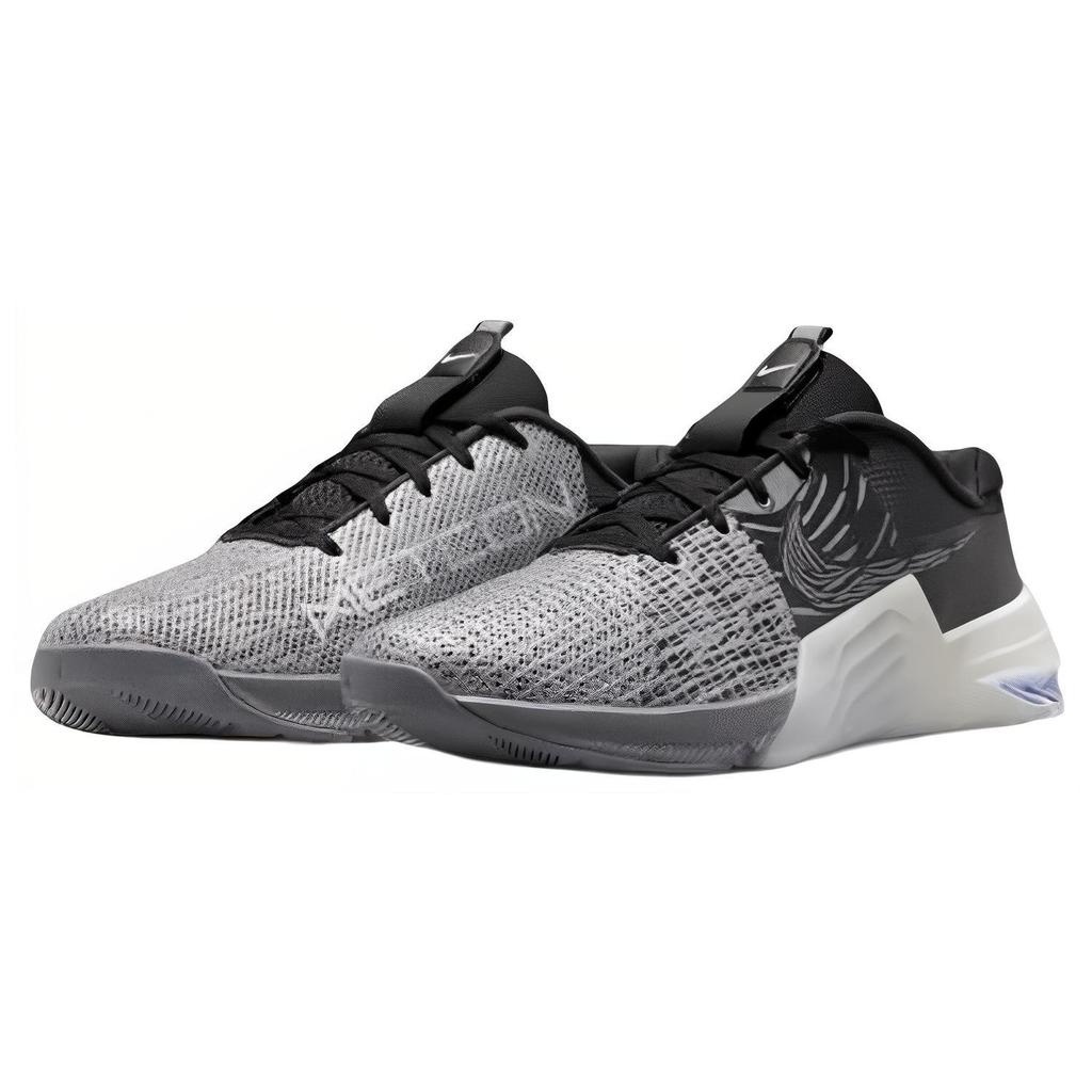 Nové Nike Metcon 8 Amp Dark Smoke Grey DQ4675-001