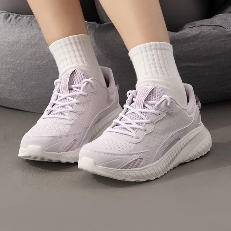 Skechers Women s Casual Lifestyle Shoes 117224-LAV US 7