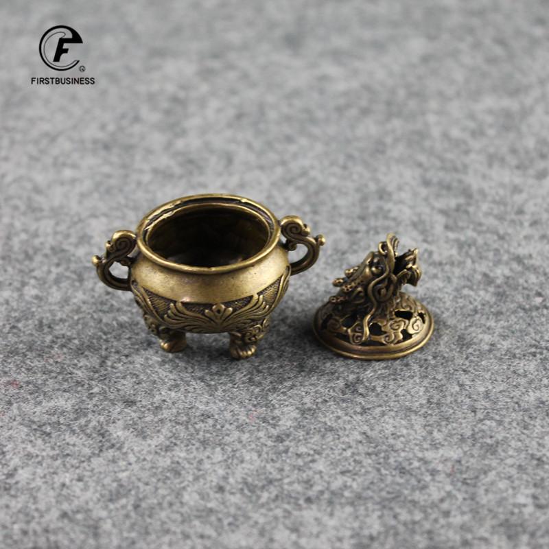 Antique Copper Tripod Incense Burner with Dragon Head Cover Brass Caldron Censer Chinese Pattern Incense Holder Home Desk Decor