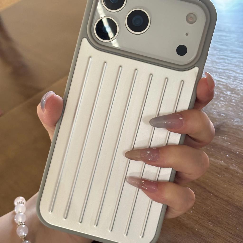 Business Luxury 3D Travellers Luggage Phone Case for IPhone 17 Pro Max 16 15 14 Aluminum Alloy Back Protect Cover with Gift Box Packaging