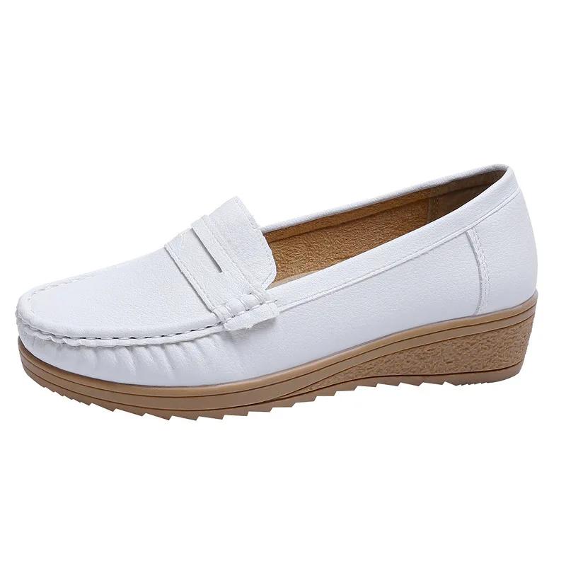 Flat Wedge Heel Breathable N-slip Shoes New Soft Sole Casual Beanie Shoes for Women Fashiable and Comfortable Nurse Shoes Fo