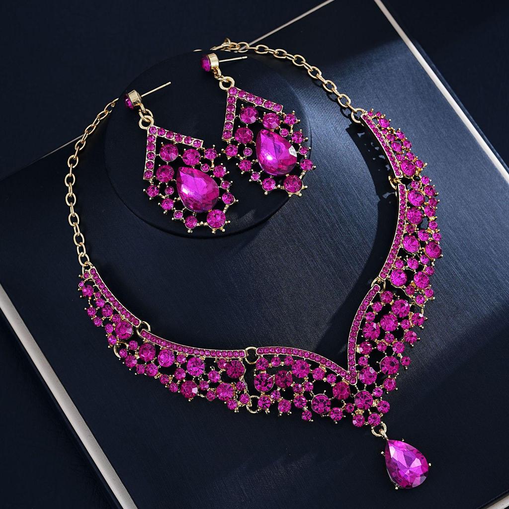 Vintage Luxury Crystal Necklace & Earrings Set for Banquet 2025
